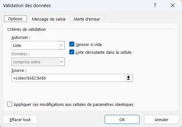 La boîte Validation des données ouverte sur la cellule B2, onglet Options, avec Liste dans le menu Autoriser et la plage de la feuille Listes dans le champ Source